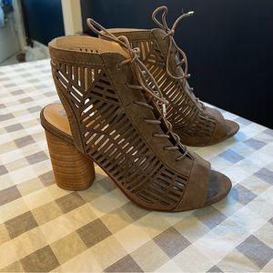 Sam Edelman Rocco Tan Peep Toe Heels Booties 7.5